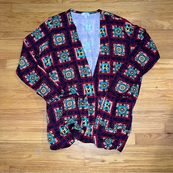 LulaRoe Sarah Duster - Picture 2 of 6